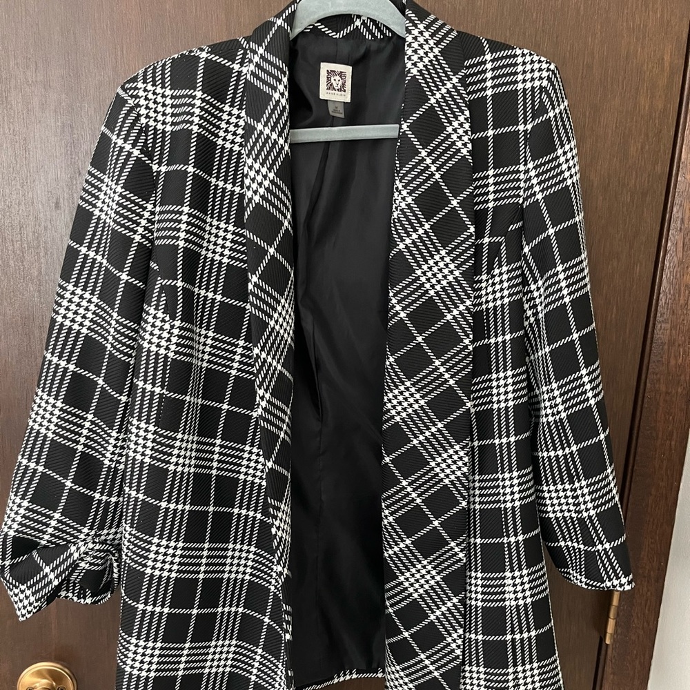 Womens used blazer - medium